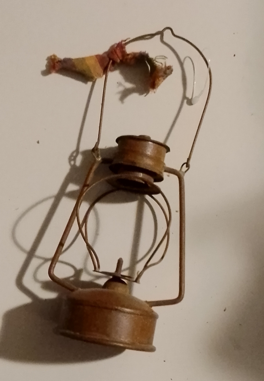 Rustic Metal Lamp Harp Frame in Distressed Brown